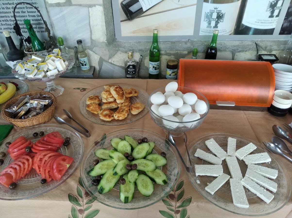 Gjirokastër Guest House Bake المظهر الخارجي الصورة